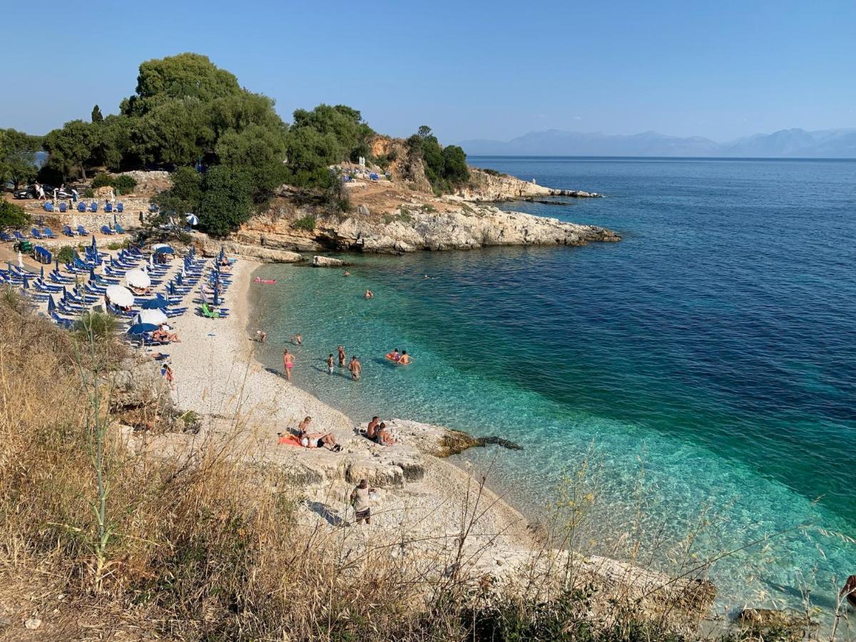Villa Perris Studios Kassiopi Exterior foto