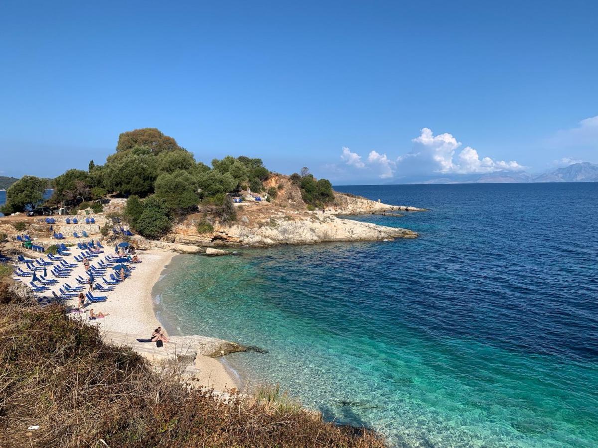 Villa Perris Studios Kassiopi Exterior foto